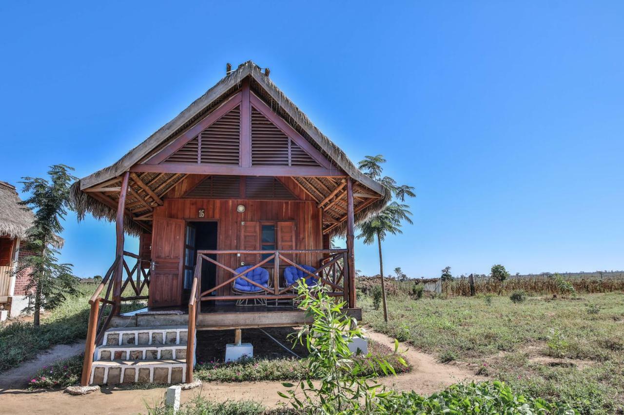 Cap Kimony Otel Morondava Dış mekan fotoğraf