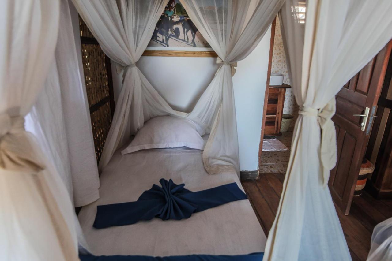 Cap Kimony Otel Morondava Dış mekan fotoğraf